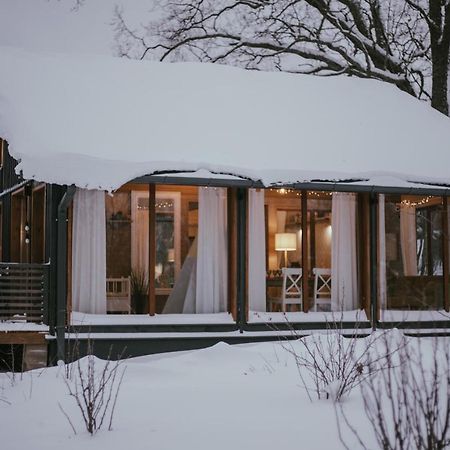 Viesu Maja Kalnaruski Ape Buitenkant foto