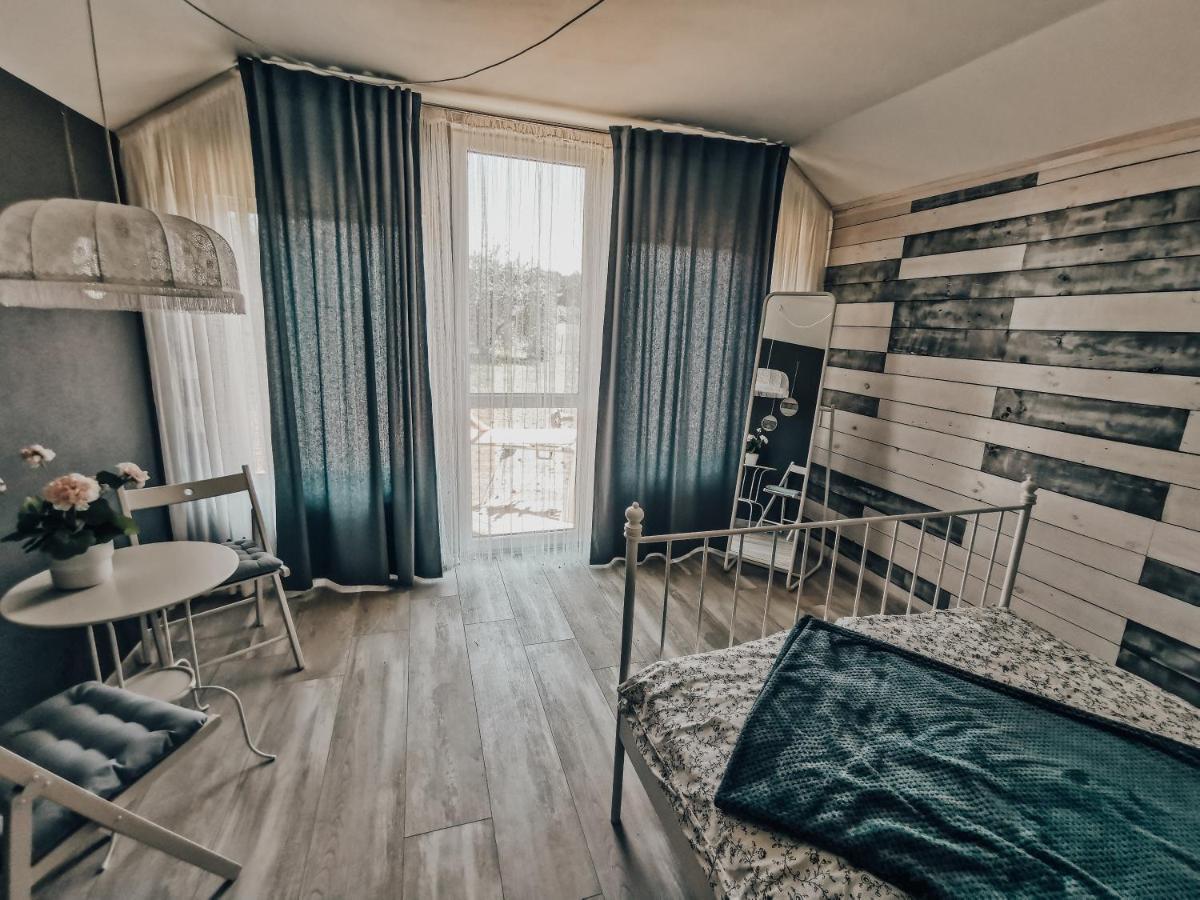 Viesu Maja Kalnaruski Ape Buitenkant foto