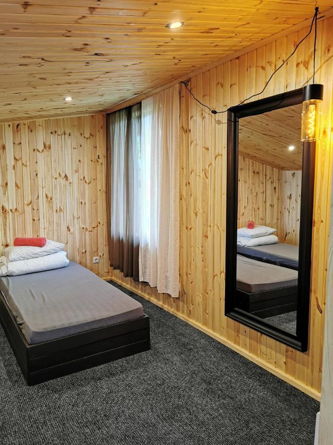 Viesu Maja Kalnaruski Ape Buitenkant foto