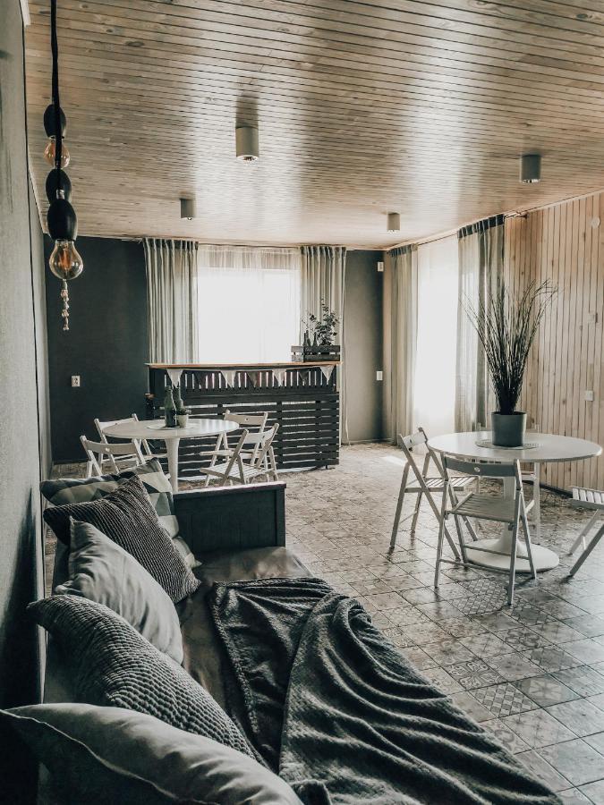 Viesu Maja Kalnaruski Ape Buitenkant foto